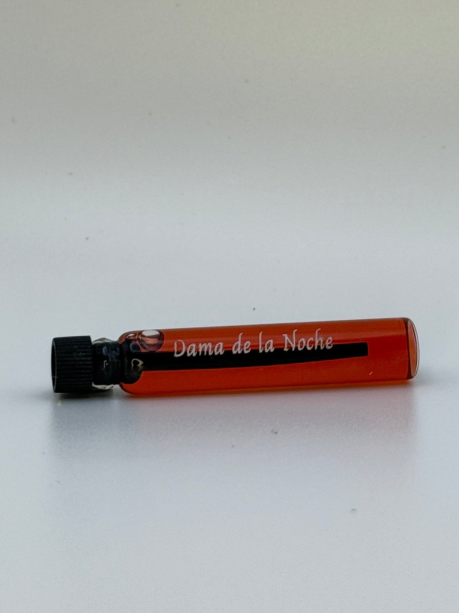 Dama de la Noche - Bruja Perfume Lab
